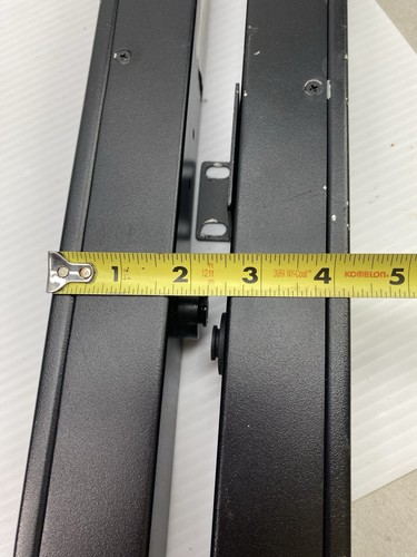 PDU para rack medida APC 885-1736 ILPL 16 salidas 100-120 VCA 10 amperios máximo AP7850 - Foto 17 de 22