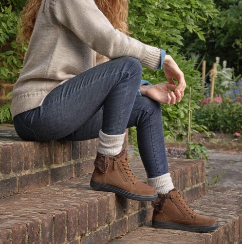 Hotter Rapid III Tan Boots Size US 9 UK 7