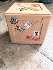 Vintage 1997 Sky Kids Let Me Out of Here Shipping Crate Talking Box Toy - WORKS