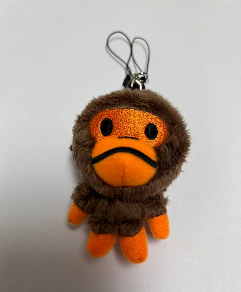 BAPE Baby Milo Plush Keychain NWT – A Bathing Ape Store Doll Charm