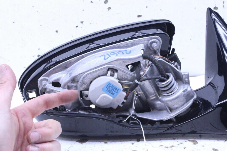 2012-2015 BMW M6 Door Mirror Right Side Surround View NOTE OEM Used - Изображение 4 из 4