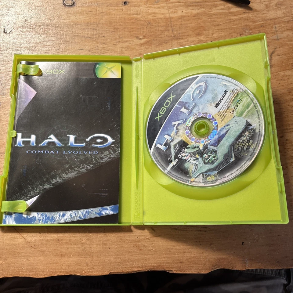 Halo Combat Evolved Microsoft Original Xbox Video Game Free Post - image 3 of 4