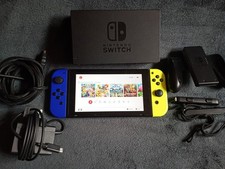 Nintendo Switch HAC-001(-01) Handheld Console 32GB Complete