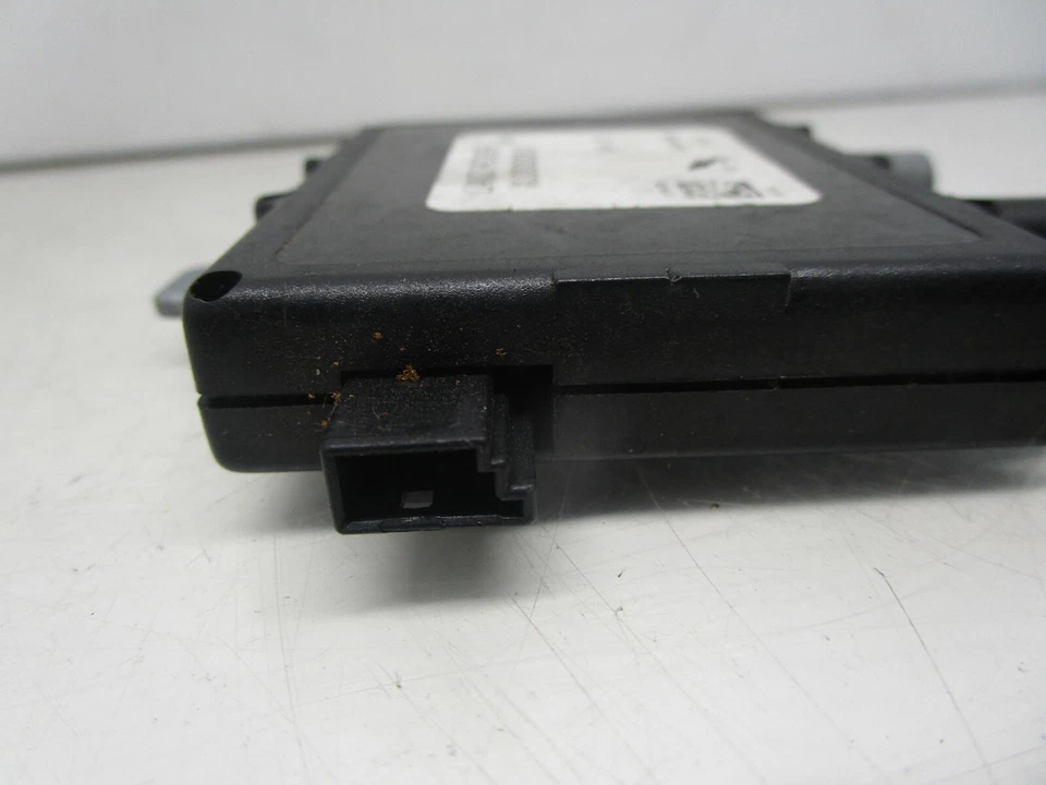 05-09 AMPLIFICADOR AMPLIFICADOR ANTENA RADIO LAND ROVER LR3 OEM Foto 4 de 4