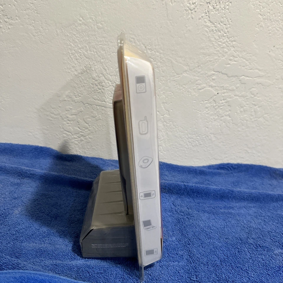 Coby Compact MP3 Stereo Speaker System Model No: CS-MP47 New In Box 2006 - Image 2 of 4