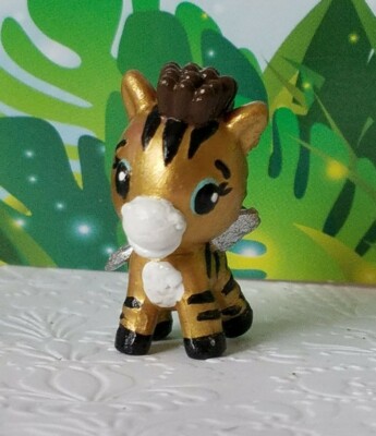 Hatchimals Colleggtibles REPAINT Golden Zebrush w/Hatchable egg (Lynx)  zebra