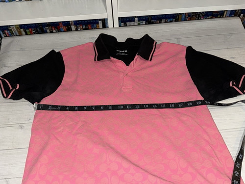 Polo Coach Monogram Firma Logo Uomo Large L Rosa Nera Vedi Foto HTF - Foto 14 di 14