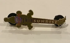 Hard Rock Sunrise Fl alligator guitar 1999 pin pals 