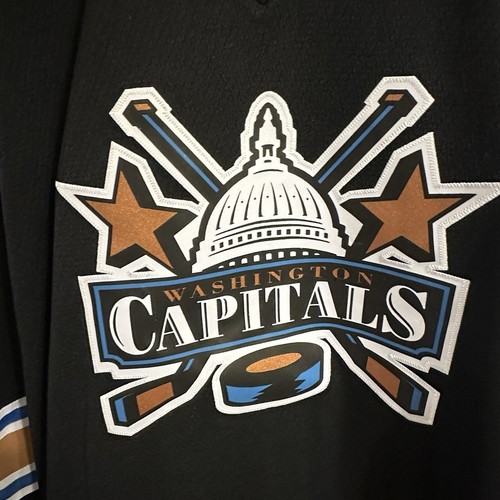 Mitchell & Ness NHL Washington Capitals Alexander Ovechkin Power Play Jersey L - Picture 5 of 9