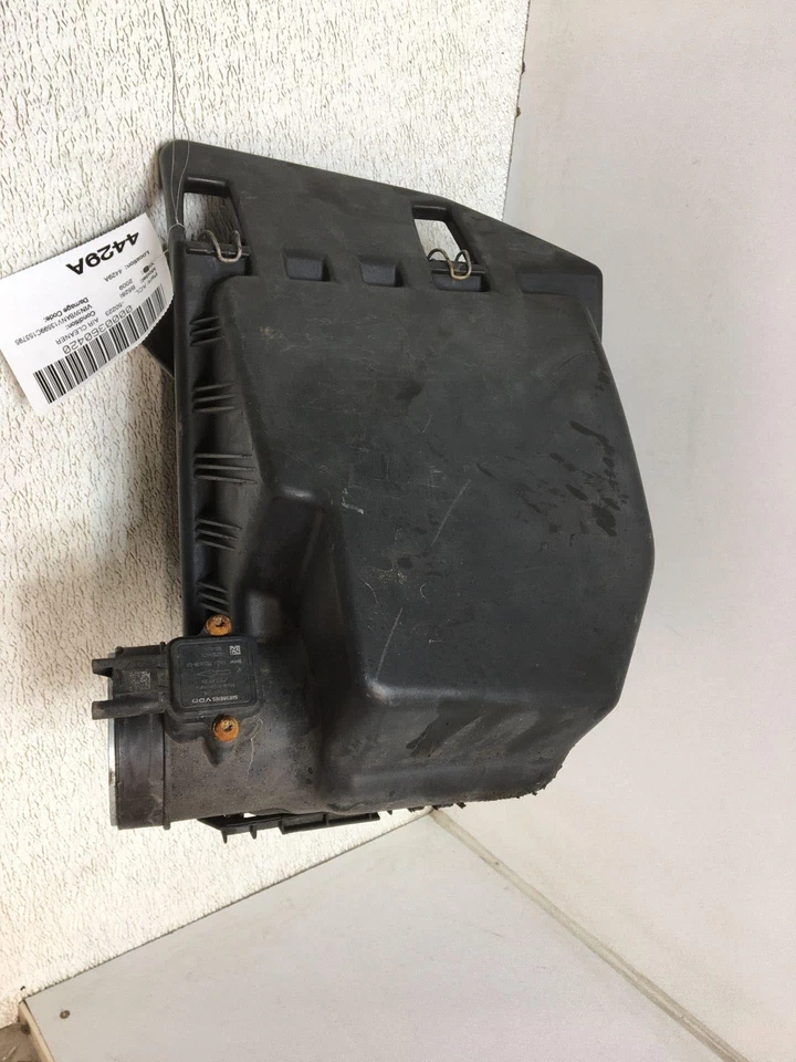 09 BMW 528I Air Cleaner - Image 2 of 3