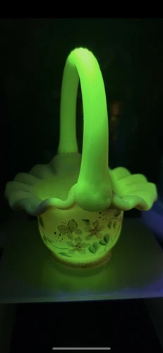 Fenton Burmese Mini Basket W Frit  hp S. Stevens…GLOWER!!!!!!