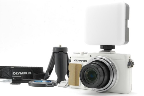 OLYMPUS STYLUS XZ-2 White 12.0MP 4x Optical Zoom Digital Camera w/Box - Picture 2 of 10