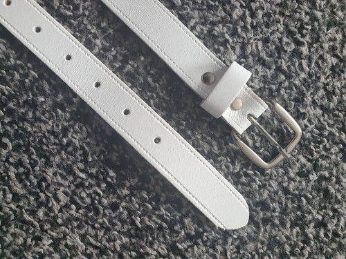 Cinturón de cuero real blanco talla L 35-40" para dama NUEVO - Imagen 3 de 3