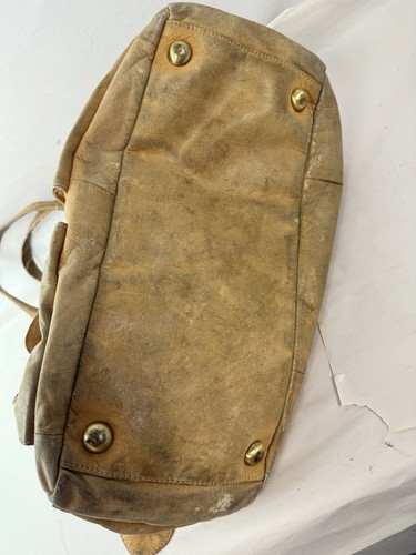 Storksak Beige Soft Leather Baby Changing Shoulder Bag - Picture 11 of 11