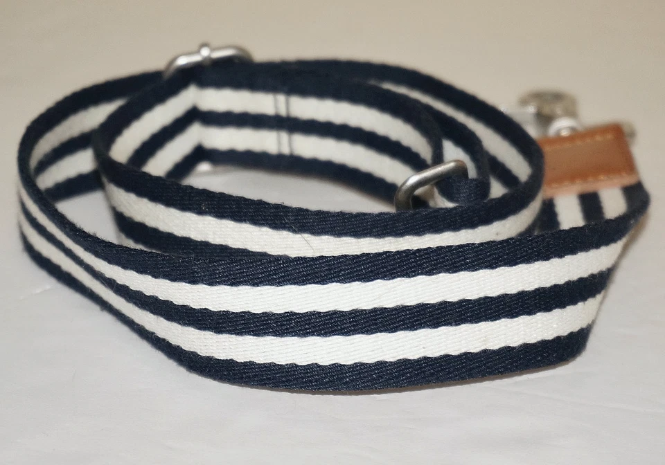 Correa de repuesto ajustable de 20" - 40" con correas de algodón blanco y negro MARC JACOBS Foto 4 de 4