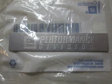 CHEVROLET CAMARO SS CTS GM PERFORMANCE DIVISION INTAKE MANIFOLD EMBLEM 25927029