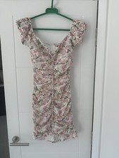 Women’s Guess Floral Ruched short sleeve Short Dress Size 4 VGC 