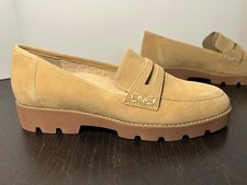 Vionic Cheryl II Suede Slip On Loafers Shoes Sand Womans Size 8M