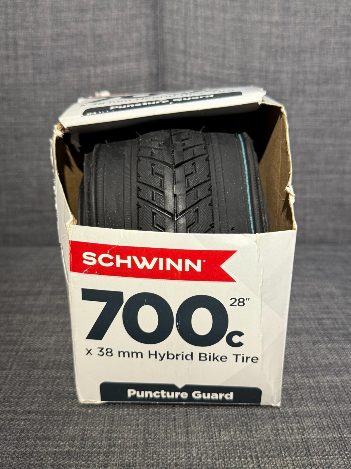 Schwinn HYBRID BIKE TIRE 700 C / 28" X 38 mm Puncture Guard  BICYCLE