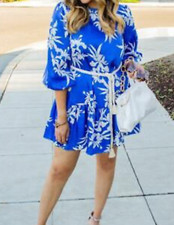 Alexis Target dress belted blue white mini floral tropical print size 1X RARE