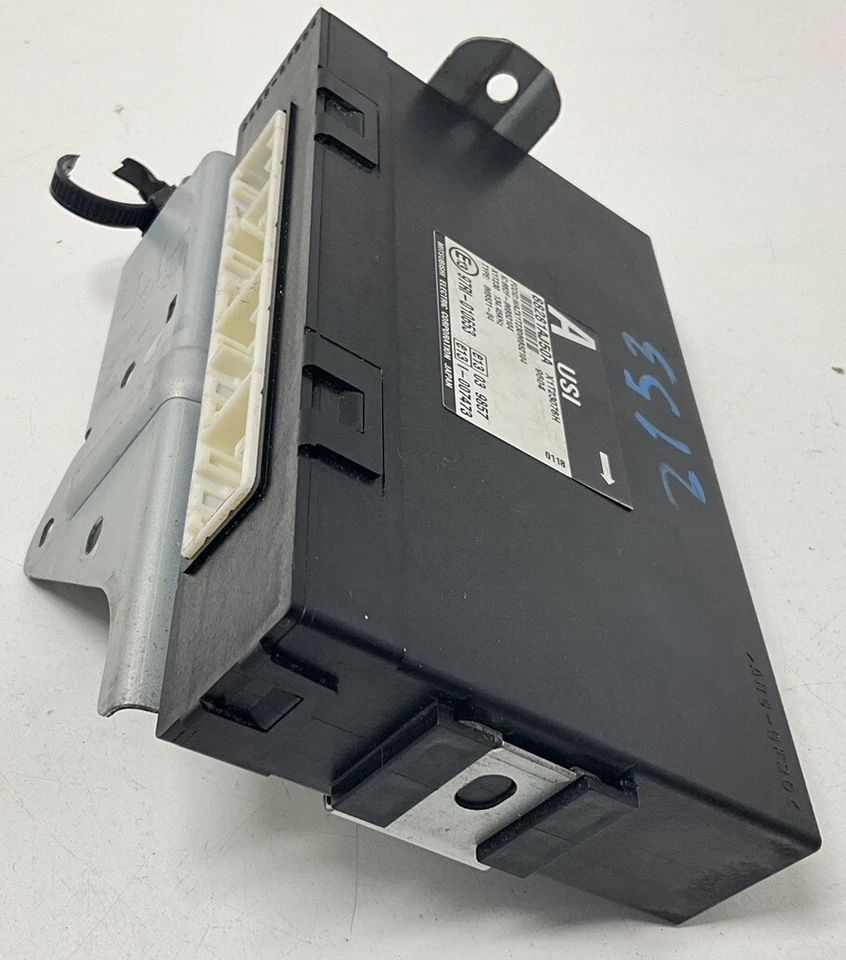 Módulo de control integrado de bloqueo de robo Subaru Outback 2010 OEM Foto 3 de 4