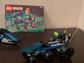 Vintage (1995) LEGO Space Unitron set 1787 Crater Cruiser - RARE