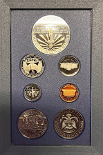 SET DIVISIONALE USA 1986 CON UN DOLLARO IN ARGENTO COMMEMORATIVO IN CONF. ORIG.