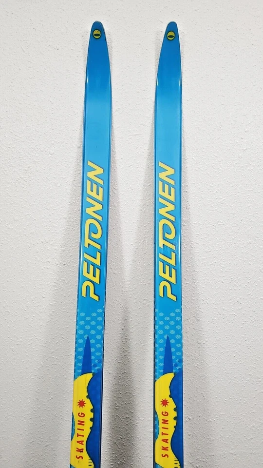 Esquís de patinaje nórdico PELTONEN Quasar 181 cm con fijaciones SNS PILOT Foto 2 de 4