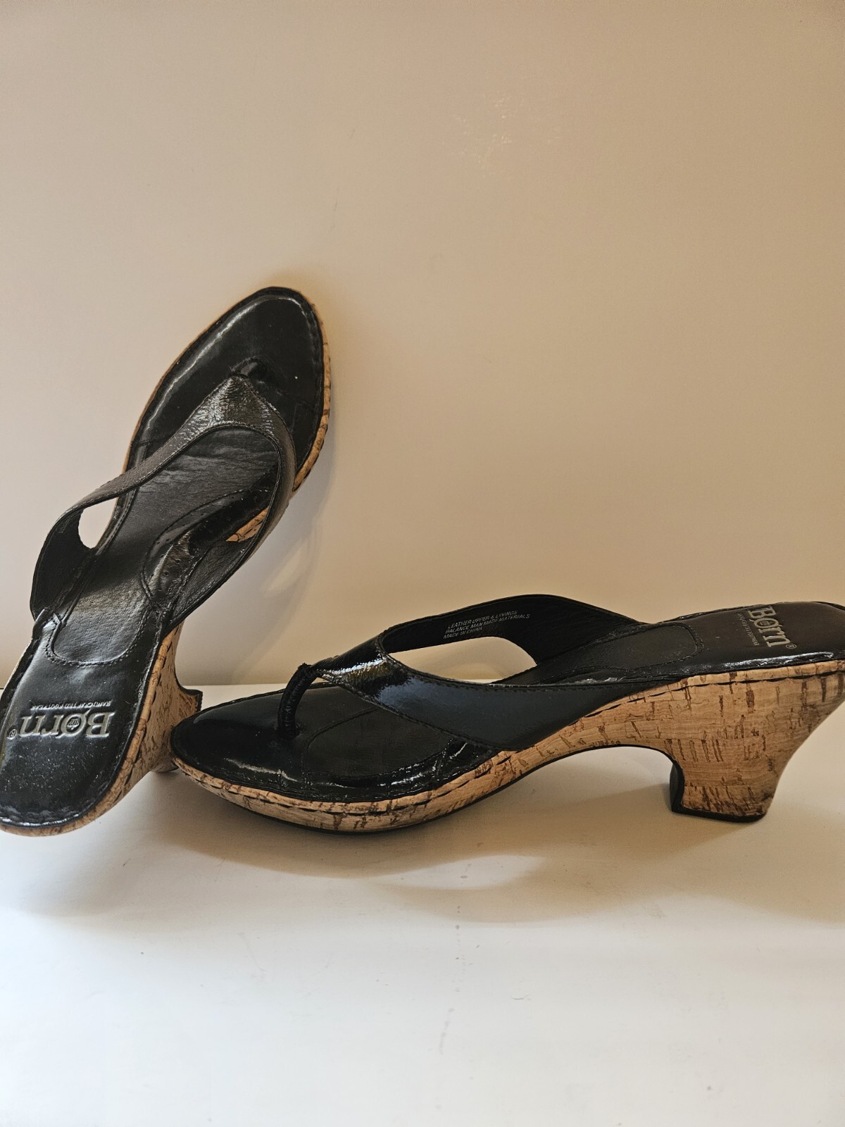 Born Black Patent Leather Wedge Cork Tiki Heel Sandals Womens Size 8 M/W #W31148