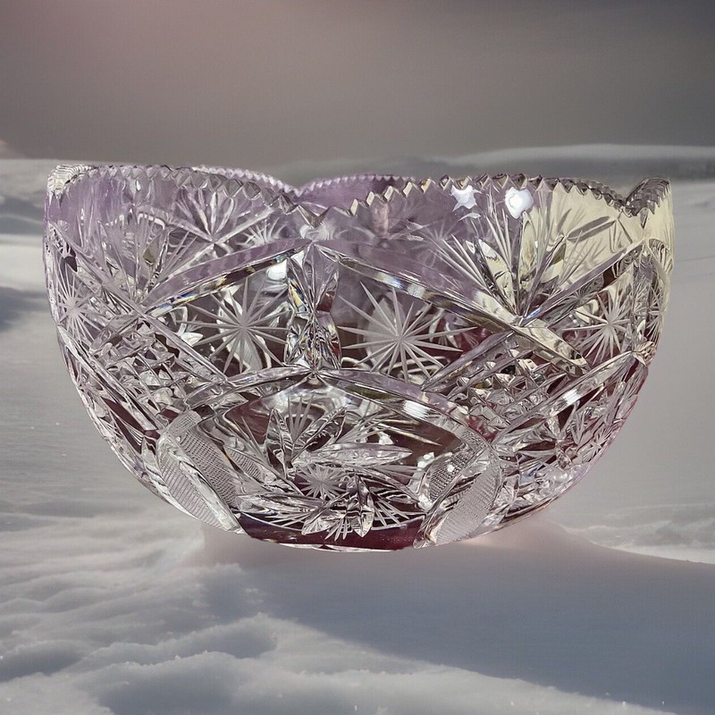 Williamsburg By Avitra 8” Round Heavy Cut Crystal Bowl Sawtooth Pineapple Star