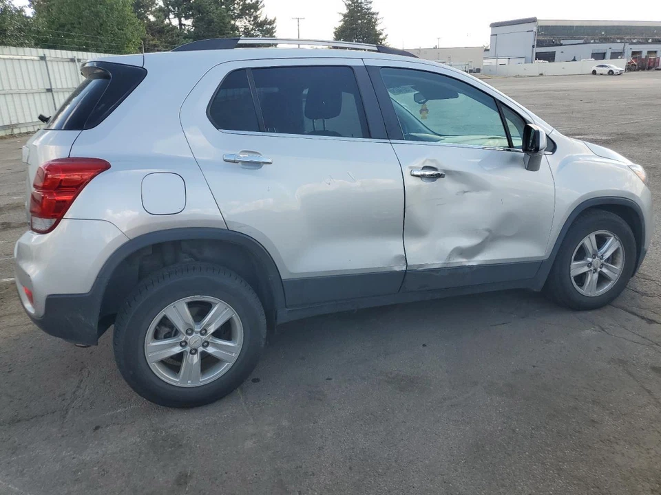 Conjunto de filtro de aire usado se adapta a: Chevrolet Trax 2018 1,4 grado A Foto 3 de 4