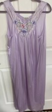 Vanity Fair Petites Vintage Nightgown Sz L Floral Lilac Embroidered Nylon USA