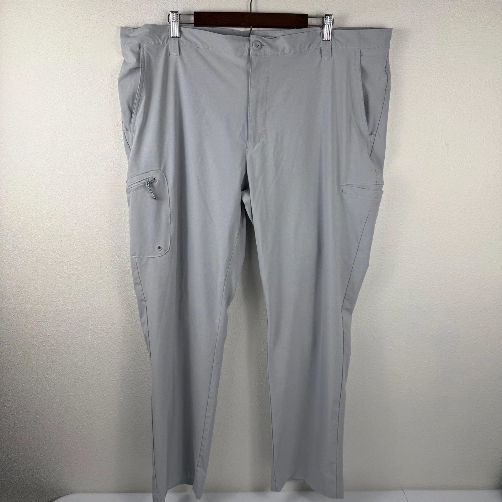 Columbia PFG Mens Blood and Guts III Fishing Pants Grey 42x30 FM0255 UPF 50
Opens in a new window or