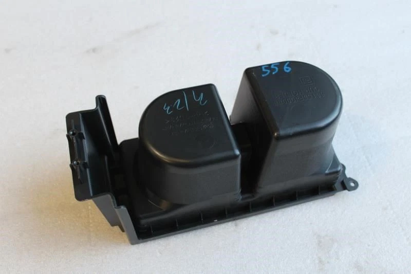 Subaru XV 2015 2016 2017 portavasos Crosstrek bandeja para bebidas 66155FJ000 Foto 2 de 4