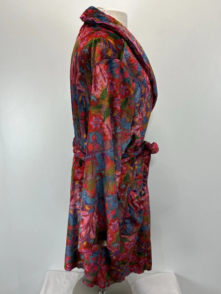 Acogedora bata manta para mujer Natural Life con cinturón súper suave polar talla grande floral Foto 4 de 4