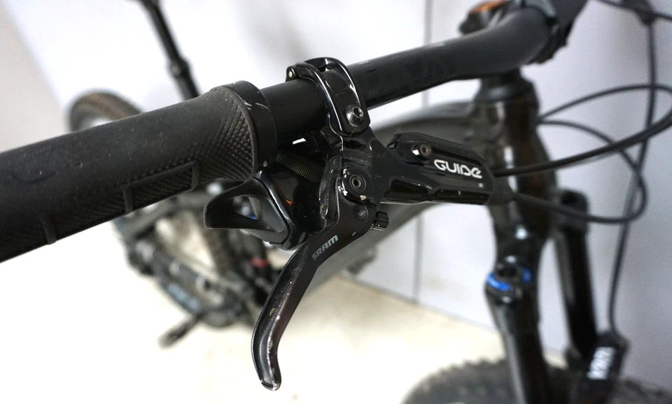 Ghost Freeride Enduro Fully MTB Mountainbike 27,5 " Raceface DT Swiss (A025-359) - Bild 4 von 4