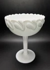 Vtg Winstar Fostoria Milk Glass Embossed Leaf Pattern Tall Pedestal/Compote Dish
