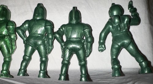 22 Vtg 1950’s HTF Lido 3” Flash Gordon Space Men Hard Plastic Figures. Sci-Fi - Picture 15 of 17