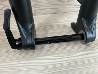 RockShox Judy Silver TK Solo Air 15x110mm QR axle remote | Schaftlänge 175mm