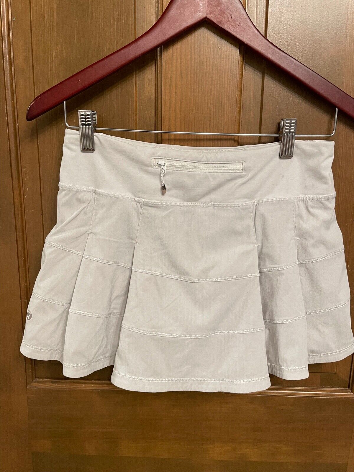 Lululemon size 4 Pace Rival skirt/skort white