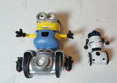 2 x WOWWEE robots Minion MIP Turbo controlled by smart phone + RC Mini Mip fun !