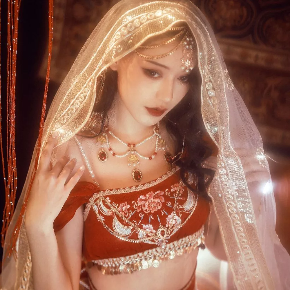 Arabian inspired hotsell dress