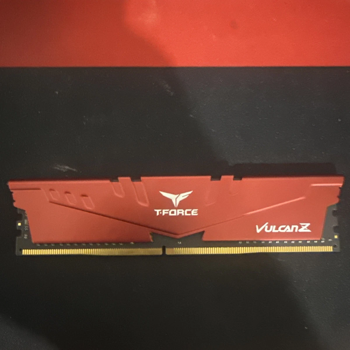 Team Group PC4-24000 (DDR4-3000) Bus Speed Computer RAM 8 GB