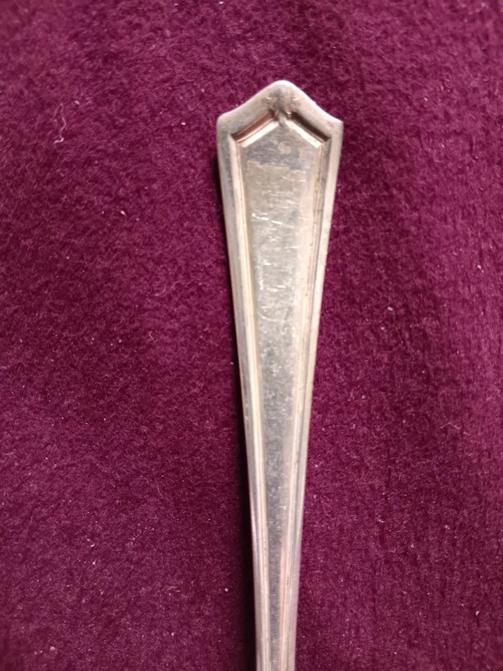 Garfo de salada 6 peças Silverplate 1881 Rogers 1915 Salem / Lowell 6" sem monograma - Imagem 2 de 4