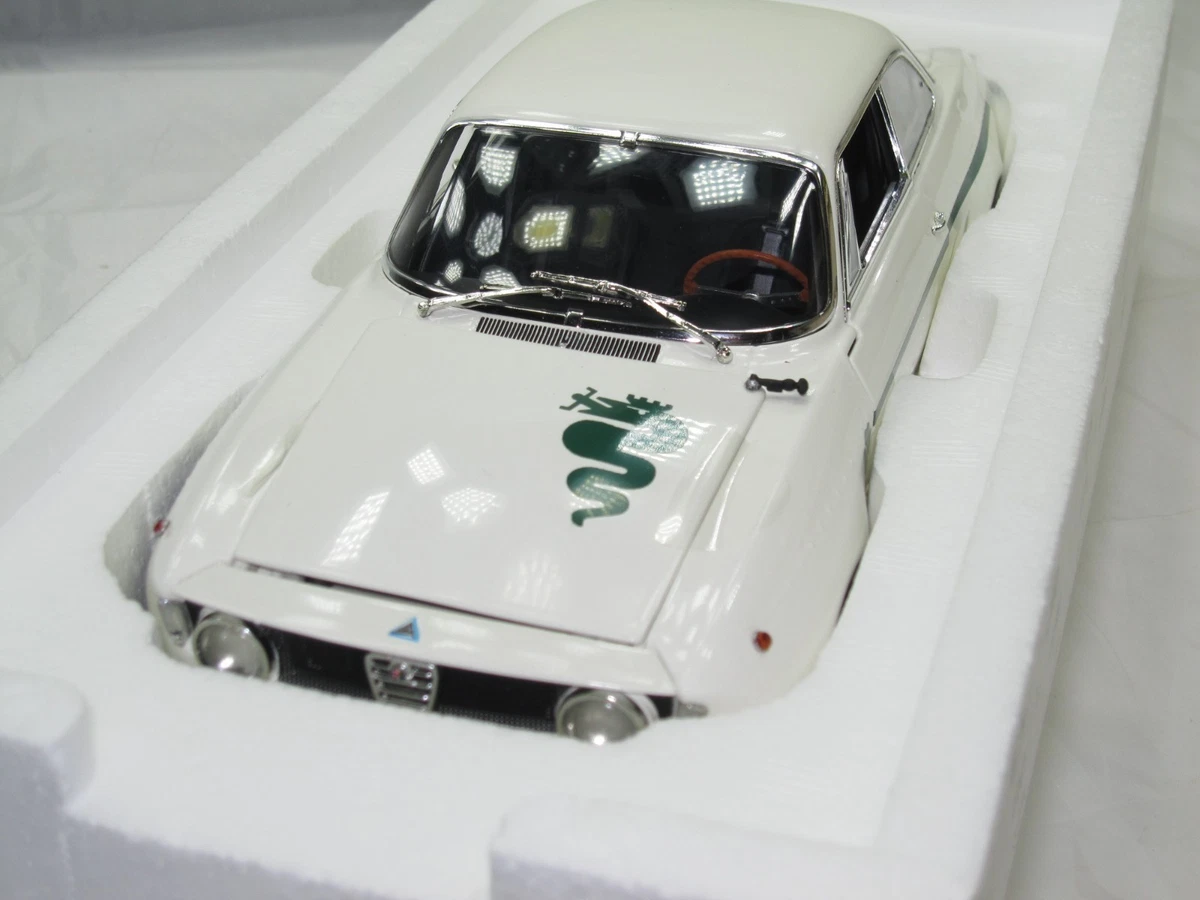 Alfa Romeo 1:18 Scale Diecast Cars for sale | eBay