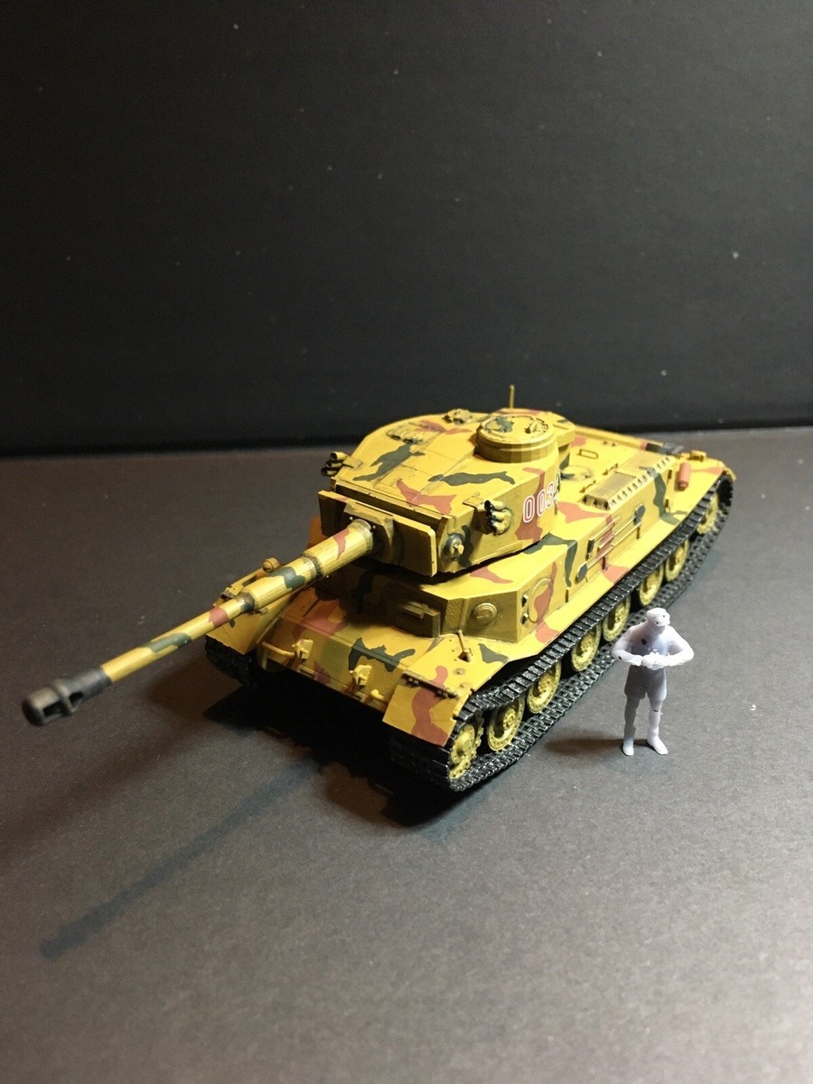 1/72 WW2 German Tiger (P) command tank. High Res. Resin. 2300