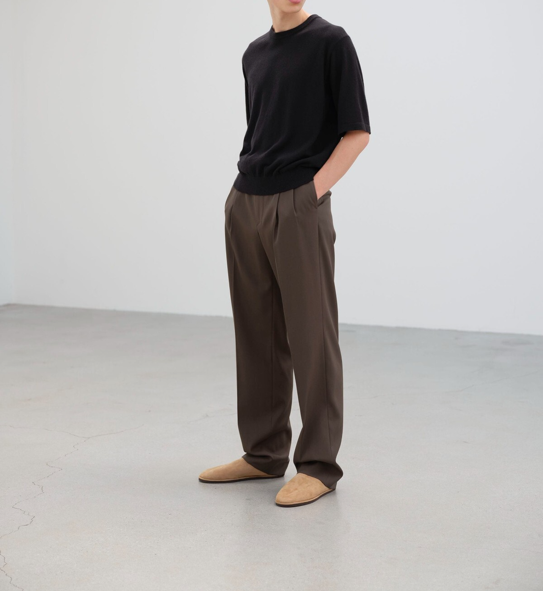 スーツ 25SS AURALEE TWO-TUCK SLACKS SIZE3 Auralee Light Wool Max Gabardine Two-Tuck Slacks in Khaki
