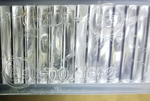 2 Count 12-24V 3 X 1W Lights E9 00.1692 - Picture 5 of 5