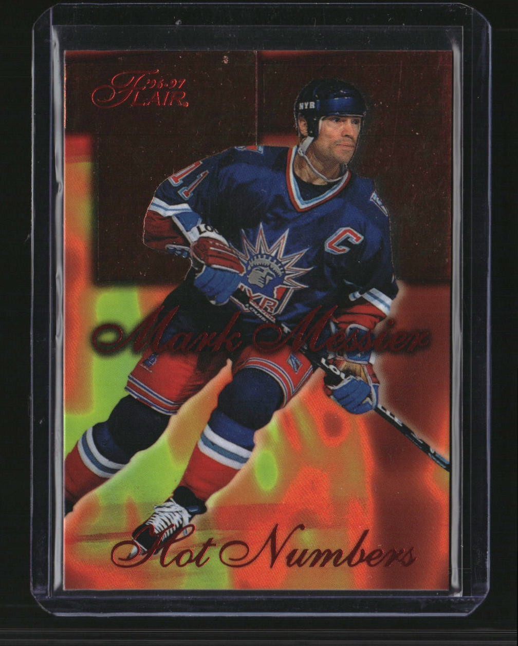 1996-97 Flair #9 Mark Messier Hot Numbers