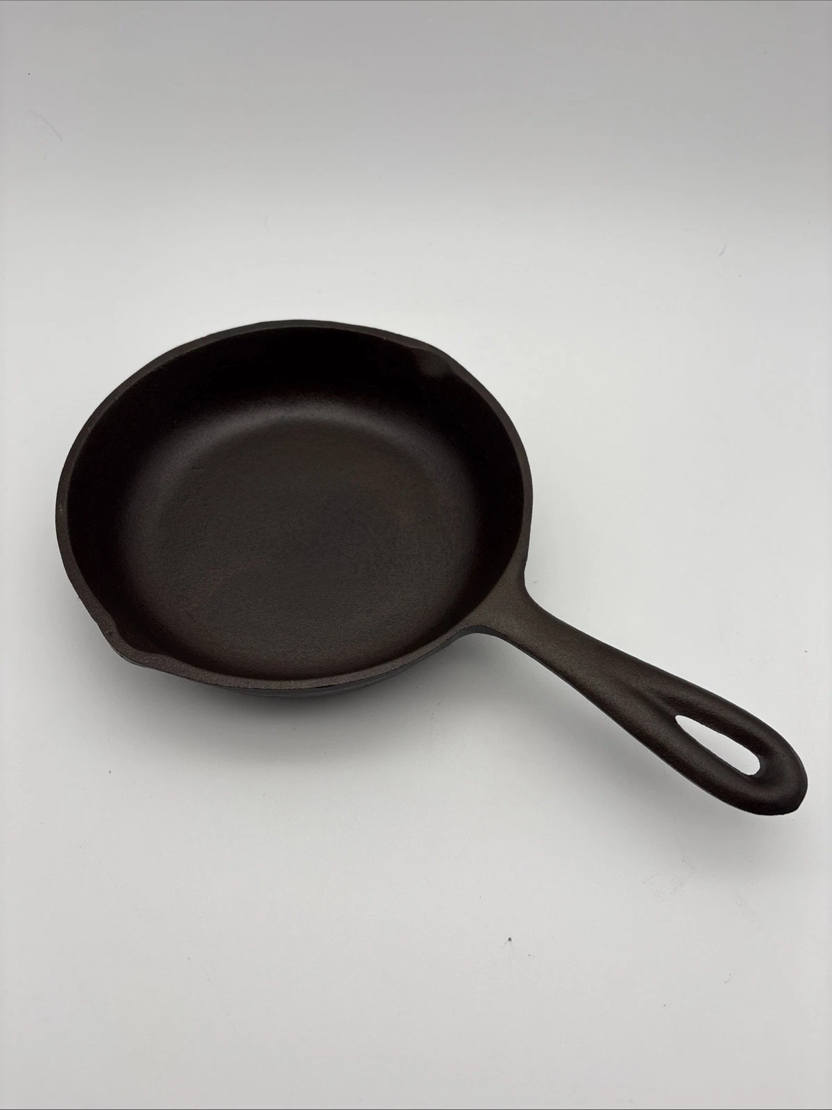 Vintage BSR #3 Cast Iron Skillet NO 3 6 5/8IN With Heat Ring Made In USA Cured